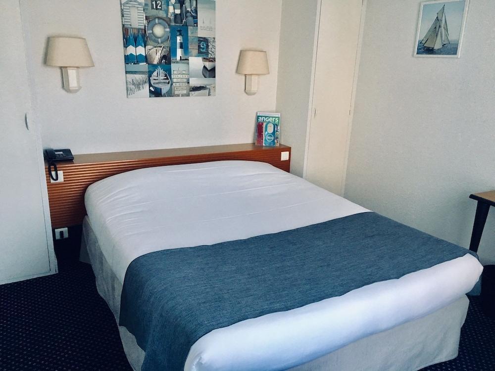 Hotel Le Progres أنجير المظهر الخارجي الصورة