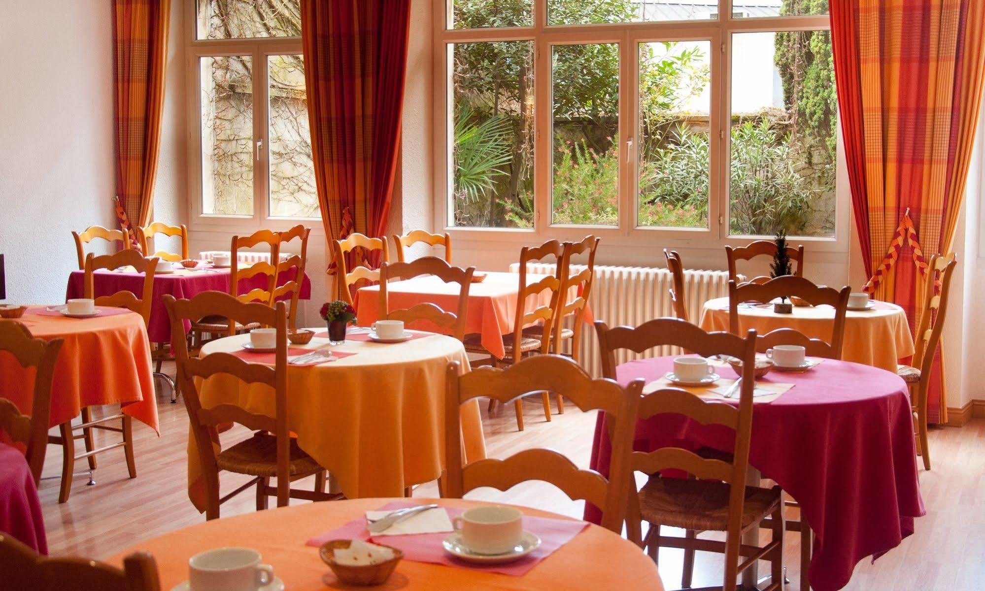 Hotel Le Progres أنجير المظهر الخارجي الصورة